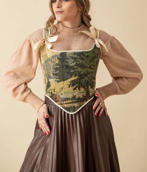 Corsets - Stashe