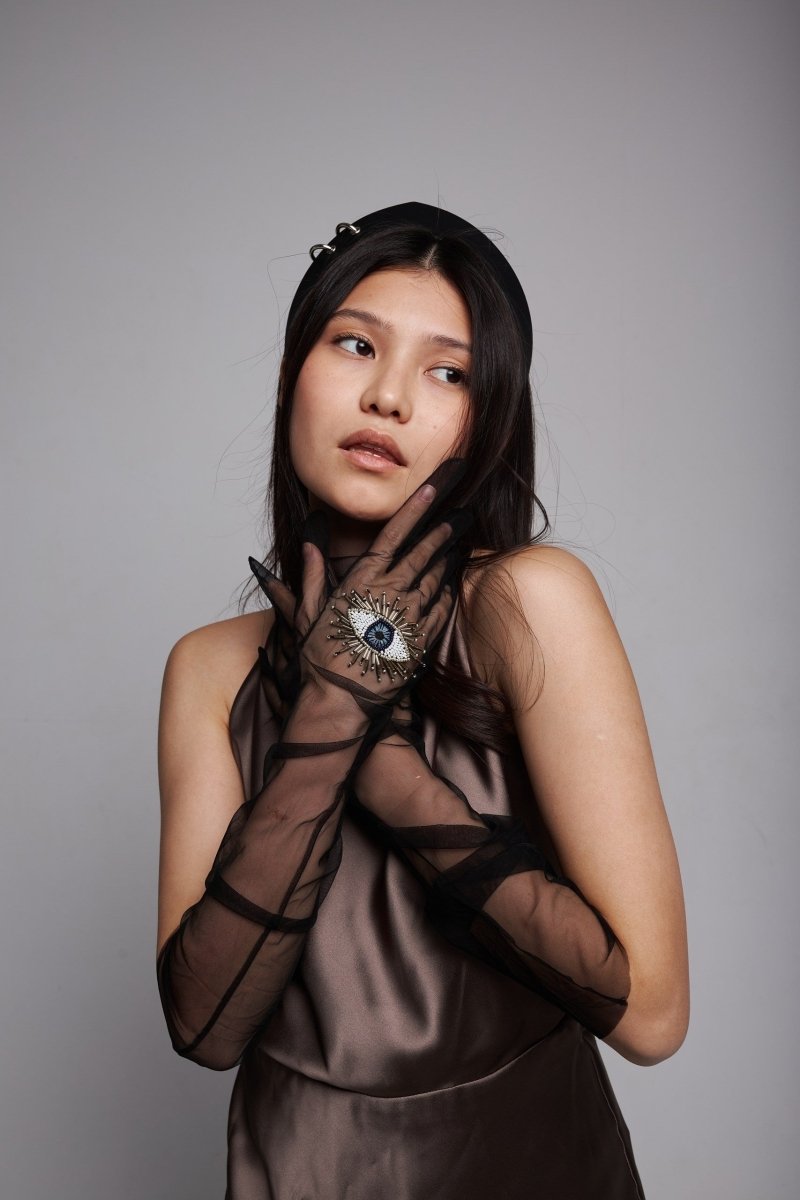 Long Gloves, "Eyes” in Black - Stashe
