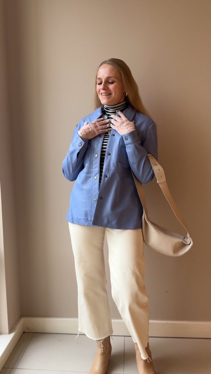 Short Gloves, "Moon & Snake" in White - Stashe