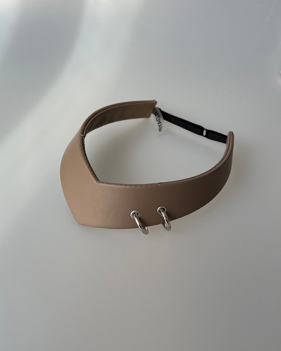 Pointed Tiara Headband with 2 Rings, Beige - Stashe