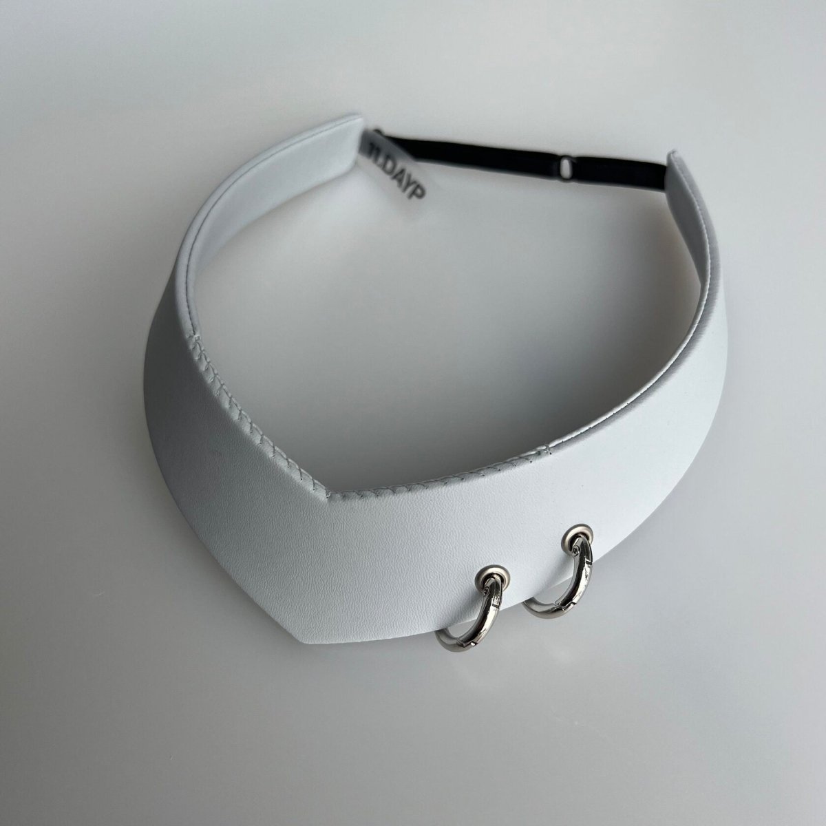 Pointed Tiara Headband with 2 Rings, White - Stashe