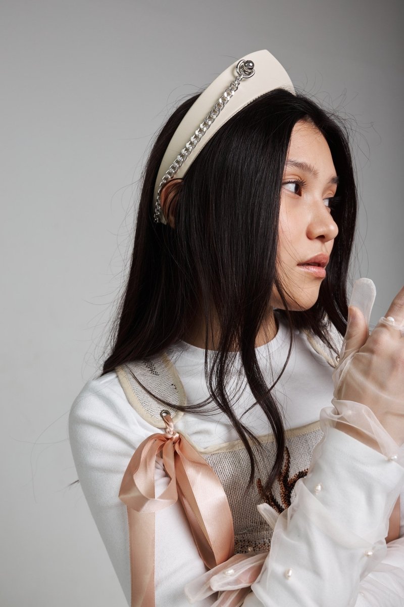 Pointed Tiara Headband with Massive Chain, Ivory - Stashe