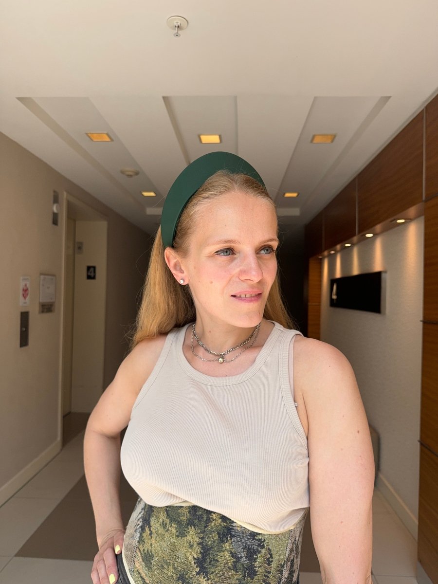 Round Tiara Headband, Emerald - Stashe