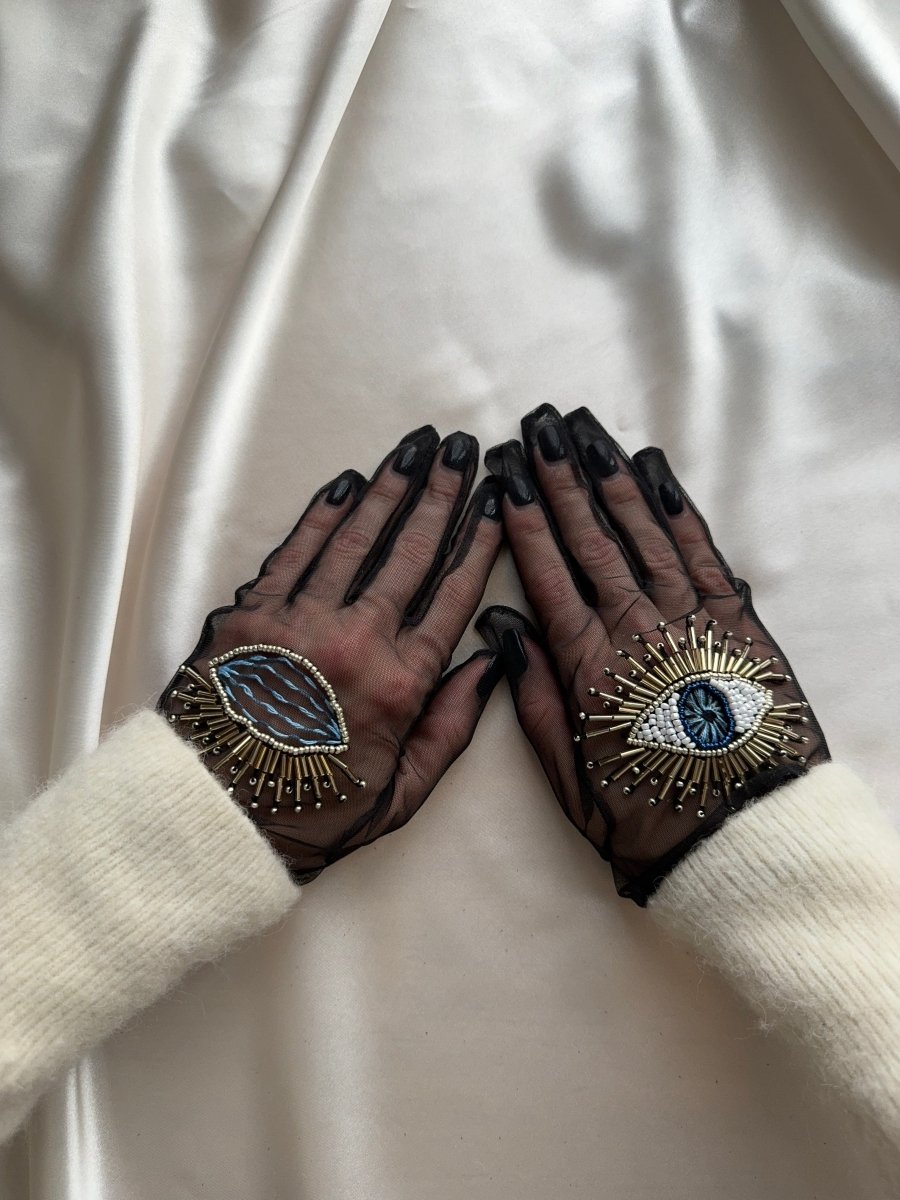 Short Gloves, "Eyes” in Black - Stashe