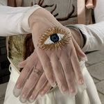 Short Gloves, "Eyes” in White - Stashe