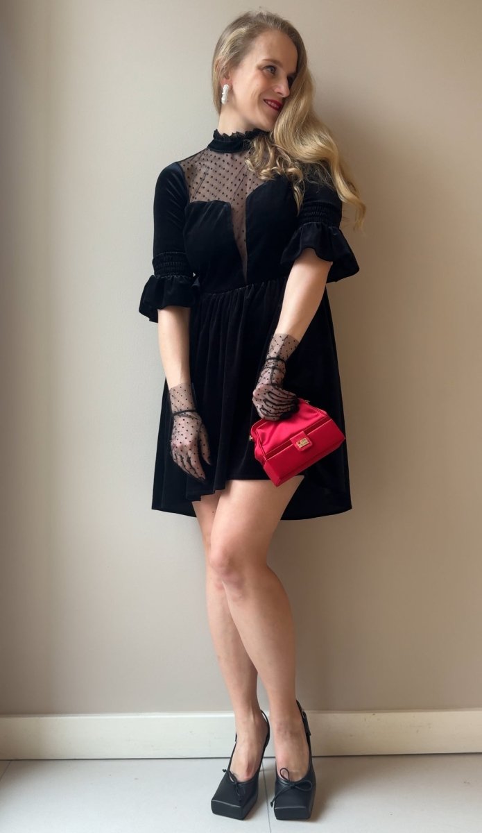 Short Gloves, "Polka Dot” in Black - Stashe