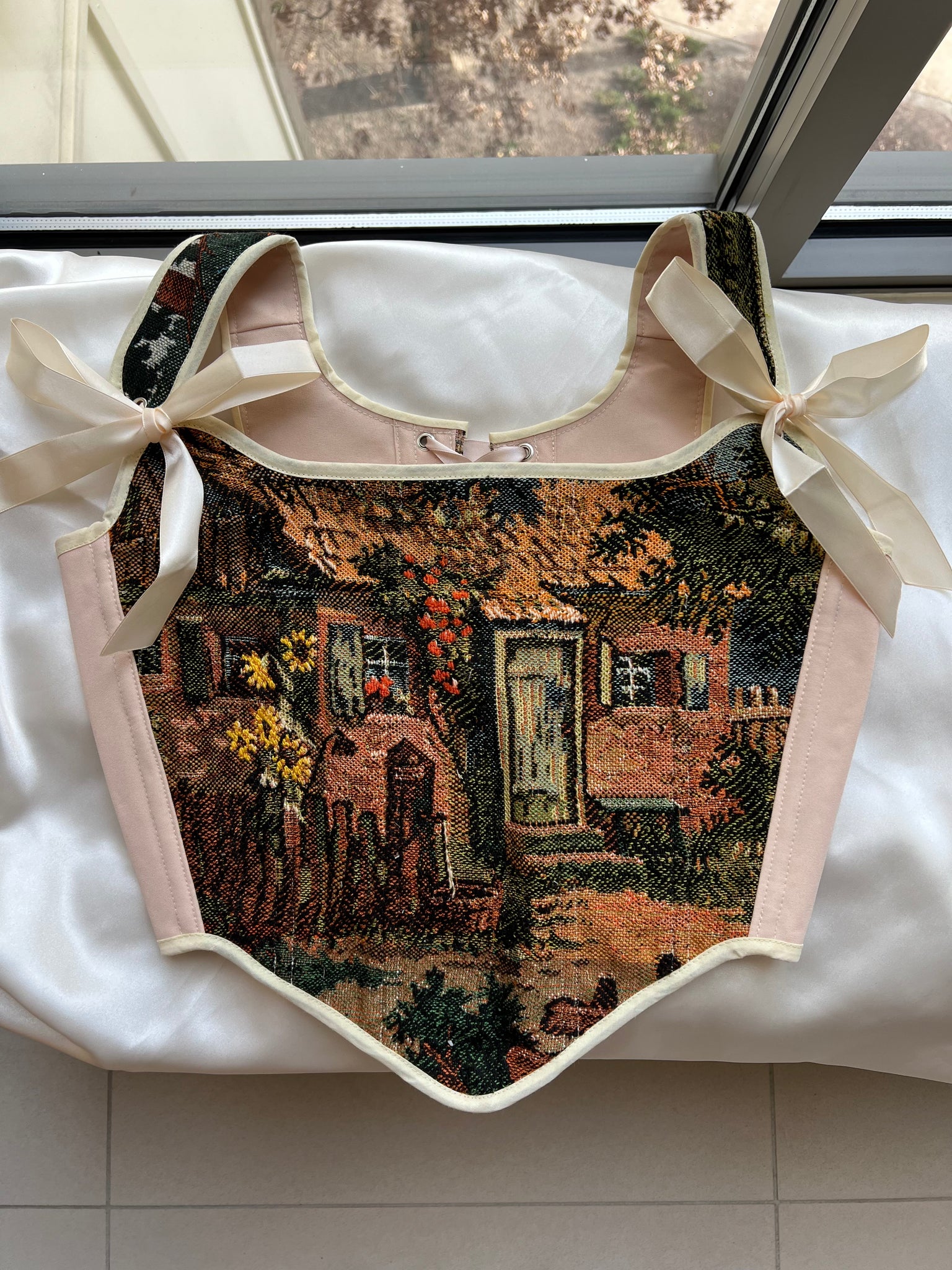Lace-up Vintage Tapestry Corset Top, "Garden Cottage” Pattern, Size S-M (US 4-8)