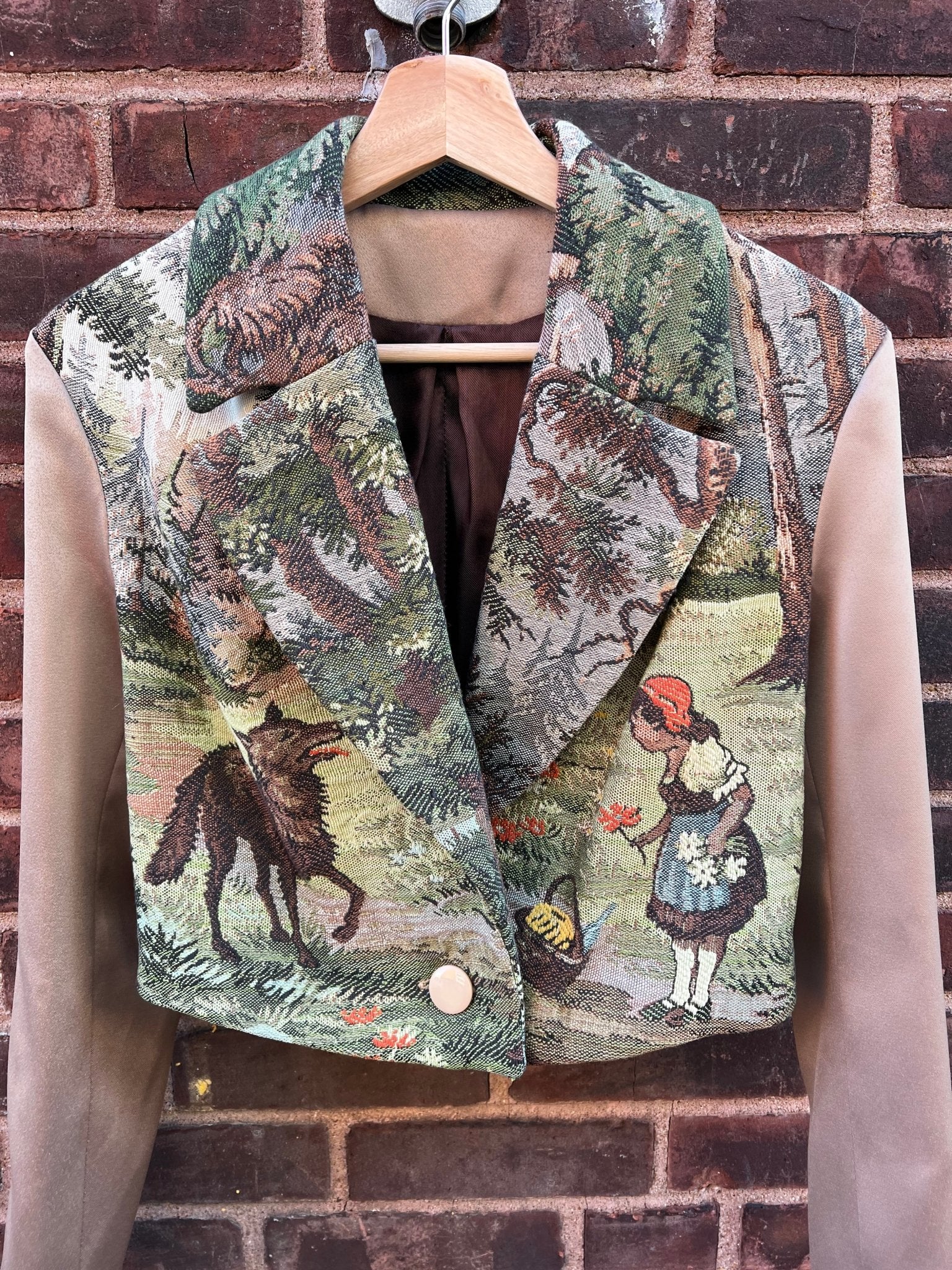 Vintage on sale tapestry jacket